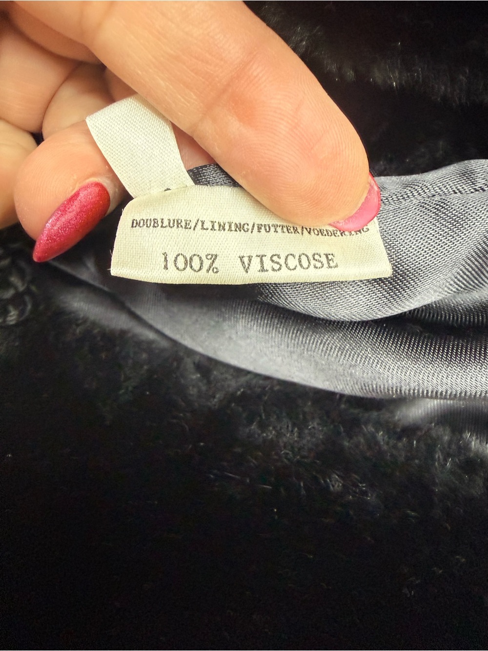 Inscription Rykiel Vintage Black
Faux Fur Coat size M - Picture 6 of 14